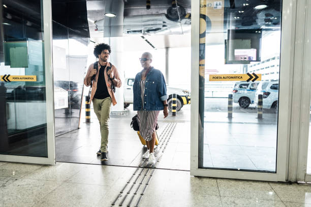 Porte automatiche telescopiche Treviso Bogo Ivo, Installazioni, manutenzione e assistenza di porte automatiche, porte scorrevoli in provincia di Belluno. La ditta Bogo Ivo SRL lavora in tutta la provincia di Belluno e altro Trevigiano. In particolare nei comuni di Agordo, zona dell'Agordino, Alleghe, Alpago, Arsiè, Auronzo di Cadore, BELLUNO, Bellunese, Castion, Borca di Cadore,Borgo Valbelluna,Calalzo di Cadore, Canale d'Agordo, Cencenighe Agordino, Cesiomaggiore, Chies d'Alpago, Cibiana di Cadore, Colle Santa Lucia, Comelico Superiore, Cortina d'Ampezzo, Danta di Cadore, Domegge di Cadore, Falcade,Feltre, Feltrino, Fonzaso, Gosaldo, La Valle Agordina, Lamon, Limana, Livinallongo del Col di Lana, Longarone, Lorenzago di Cadore, Lozzo di Cadore, Ospitale di Cadore, Pedavena, Perarolo di Cadore, Pieve di Cadore, Ponte nelle Alpi, Rivamonte Agordino, Rocca Pietore, San Gregorio nelle Alpi, San Nicolò di Comelico, San Pietro di Cadore, San Tomaso Agordino, San Vito di Cadore, Santa Giustina, Santo Stefano di Cadore, Sedico, Selva di Cadore, Seren del Grappa, Setteville, Sospirolo, Soverzene, Sovramonte, Taibon Agordino, Tambre, Val di Zoldo, Zoldano, Vallada Agordina, Valle di Cadore, Vigo di Cadore, Vodo Cadore, Voltago Agordino, Zoppè di Cadore.