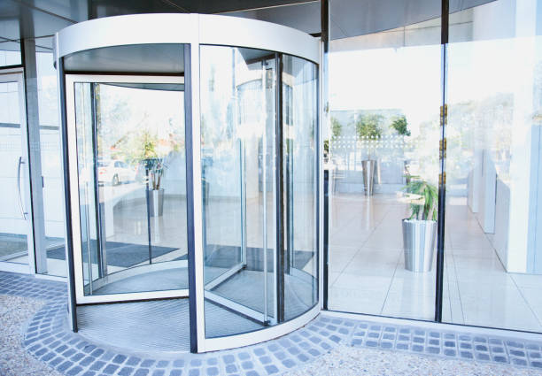 porte-girevoli-cortina Bogo Ivo, Installazioni, manutenzione e assistenza di porte automatiche, porte a telescopio in provincia di Belluno. La ditta Bogo Ivo SRL lavora in tutta la provincia di Belluno e altro Trevigiano. In particolare nei comuni di Agordo, zona dell'Agordino, Alleghe, Alpago, Arsiè, Auronzo di Cadore, BELLUNO, Bellunese, Castion, Borca di Cadore,Borgo Valbelluna,Calalzo di Cadore, Canale d'Agordo, Cencenighe Agordino, Cesiomaggiore, Chies d'Alpago, Cibiana di Cadore, Colle Santa Lucia, Comelico Superiore, Cortina d'Ampezzo, Danta di Cadore, Domegge di Cadore, Falcade,Feltre, Feltrino, Fonzaso, Gosaldo, La Valle Agordina, Lamon, Limana, Livinallongo del Col di Lana, Longarone, Lorenzago di Cadore, Lozzo di Cadore, Ospitale di Cadore, Pedavena, Perarolo di Cadore, Pieve di Cadore, Ponte nelle Alpi, Rivamonte Agordino, Rocca Pietore, San Gregorio nelle Alpi, San Nicolò di Comelico, San Pietro di Cadore, San Tomaso Agordino, San Vito di Cadore, Santa Giustina, Santo Stefano di Cadore, Sedico, Selva di Cadore, Seren del Grappa, Setteville, Sospirolo, Soverzene, Sovramonte, Taibon Agordino, Tambre, Val di Zoldo, Zoldano, Vallada Agordina, Valle di Cadore, Vigo di Cadore, Vodo Cadore, Voltago Agordino, Zoppè di Cadore.